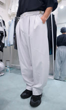 画像をギャラリービューアに読み込む, パーマネンスワイドパンツ(ライトグレー)