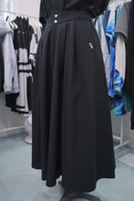 画像をギャラリービューアに読み込む, パーマネンスロングスカート(ブラック)