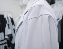 画像をギャラリービューアに読み込む, パーマネンスショートスジャケット(ライトグレー)