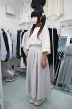 画像をギャラリービューアに読み込む, パーマネンスロングスカート(ライトグレー)