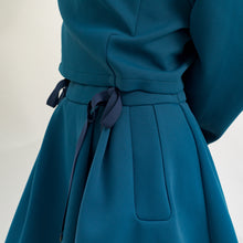 画像をギャラリービューアに読み込む, 安全基地ロングスカート(ターコイズ)