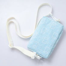 画像をギャラリービューアに読み込む, おふとんネットポーチ(ライトブルー)/ Futon network bag (light blue)