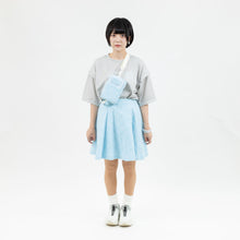 画像をギャラリービューアに読み込む, おふとんネットポーチ(ライトブルー)/ Futon network bag (light blue)