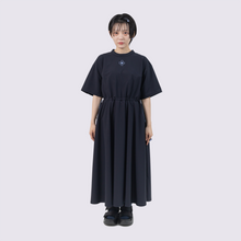 画像をギャラリービューアに読み込む, 保健室ロングワンピース(ブラック)