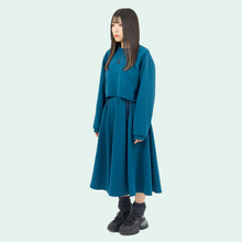 画像をギャラリービューアに読み込む, 安全基地ショートトレーナー(ターコイズ)