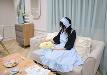 画像をギャラリービューアに読み込む, 保健室エプロン（ライトブル×十字架ライトブルー）
