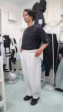 ギャラリービューアパーマネンスワイドパンツ（ライトグレー）に読み込んでビデオを見る
