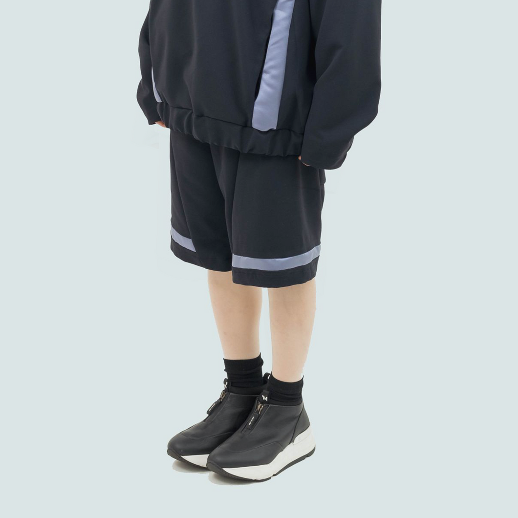 無意識的ハーフパンツ（ブラック）/ Unconscious short pants (black)